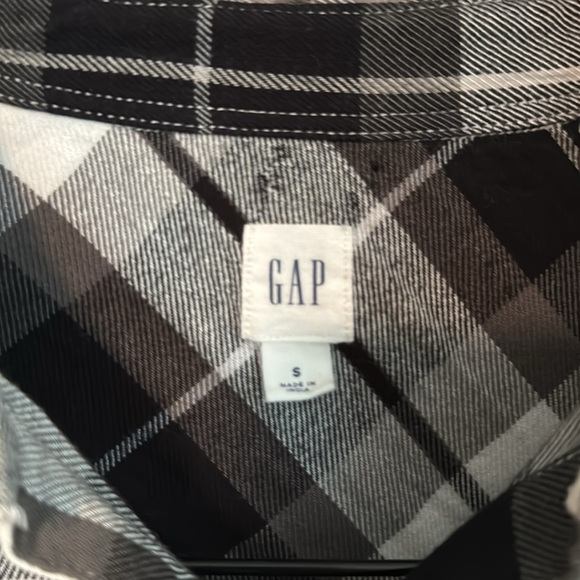 Gap plaid shirt size s - Picture 2 of 7